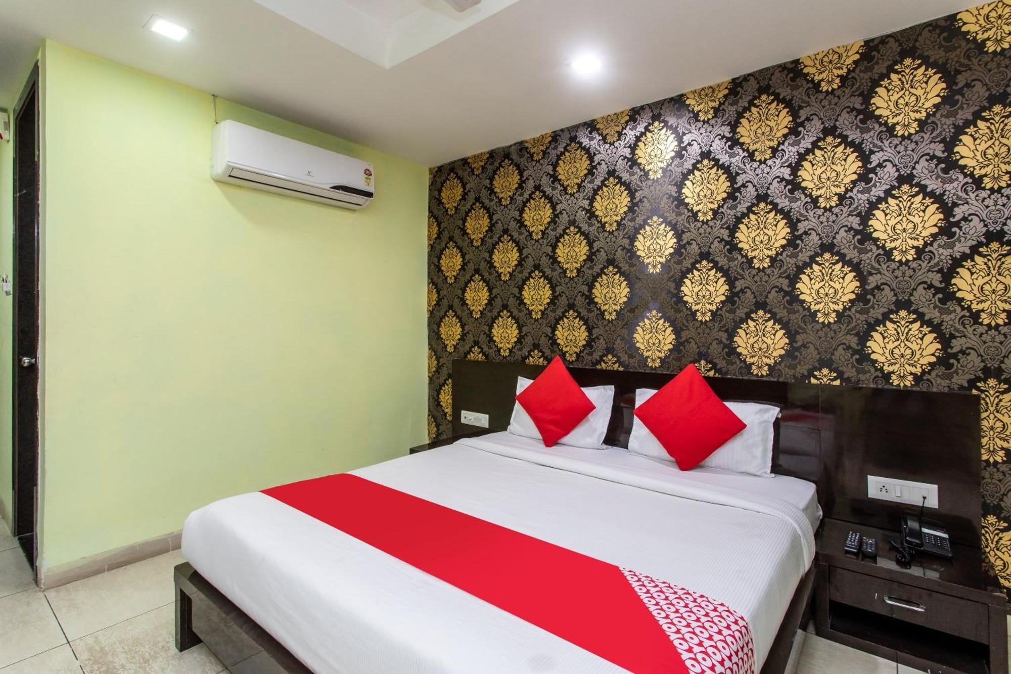 Capital O Swan Paradise Indore Extérieur photo