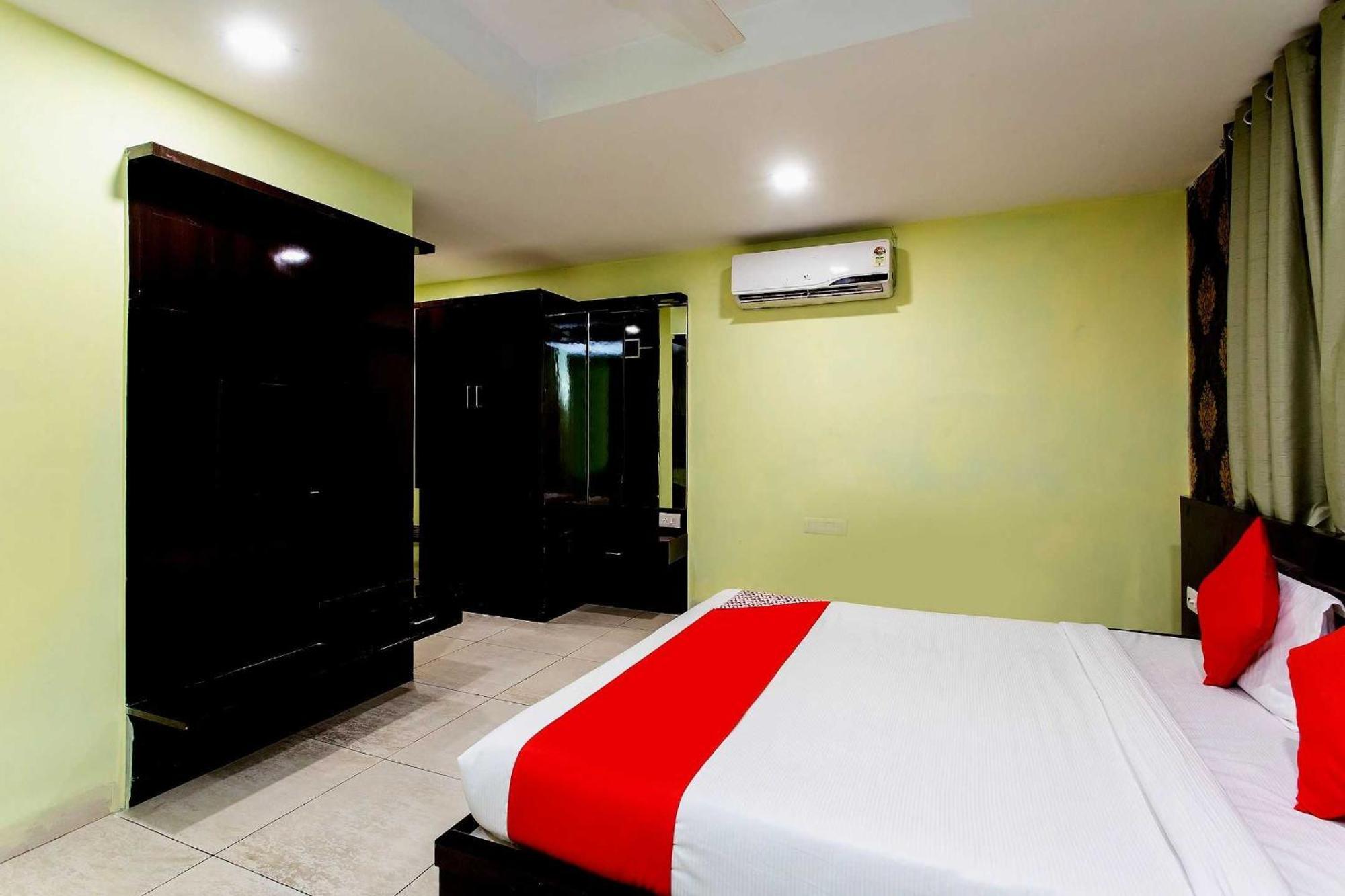 Capital O Swan Paradise Indore Extérieur photo