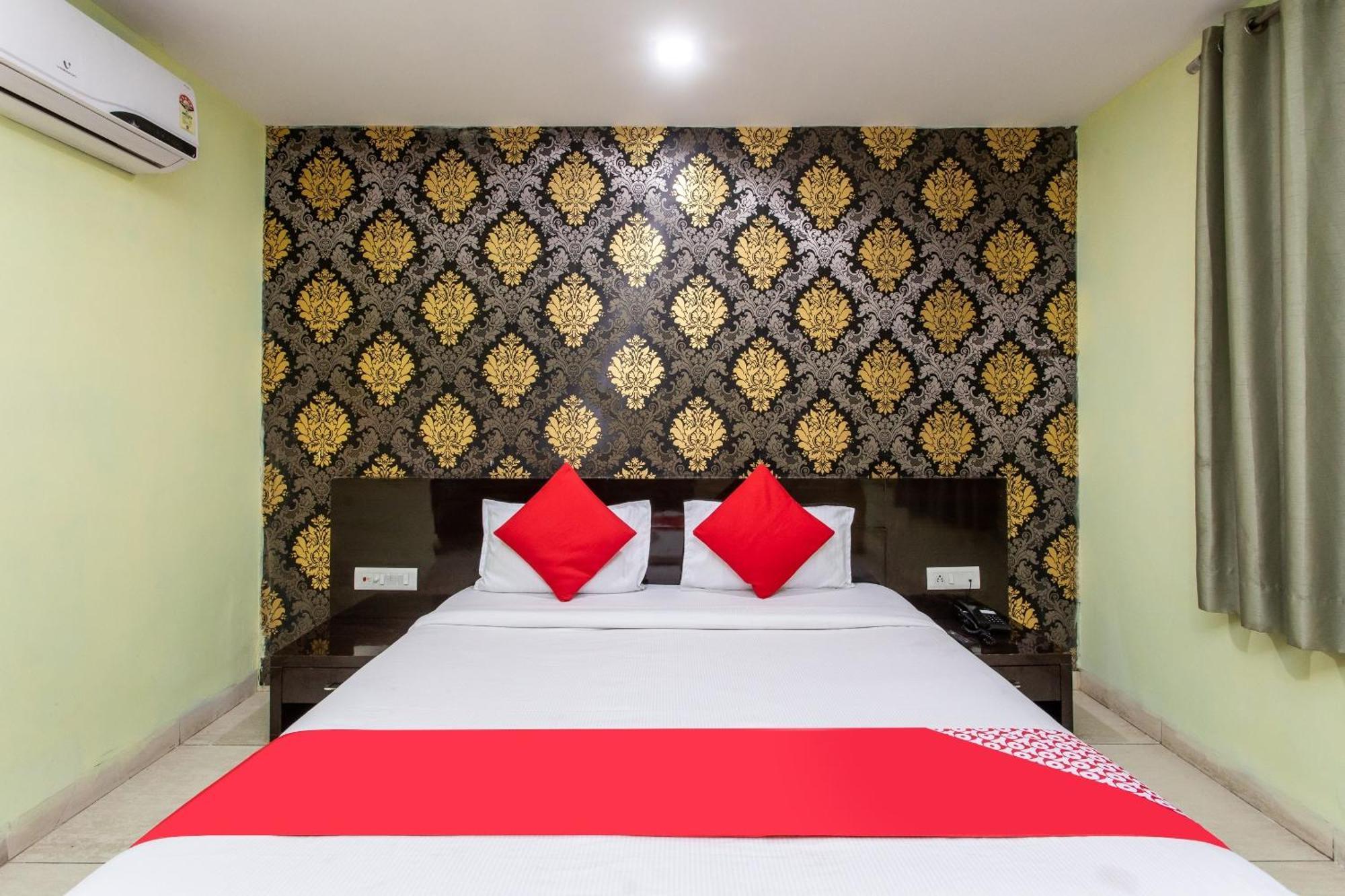 Capital O Swan Paradise Indore Extérieur photo